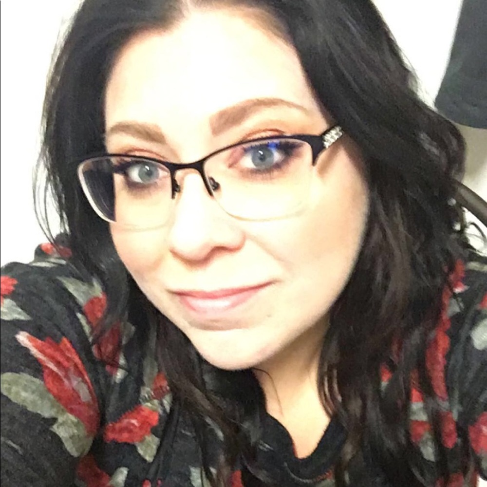 Meet your Posher, Brigette